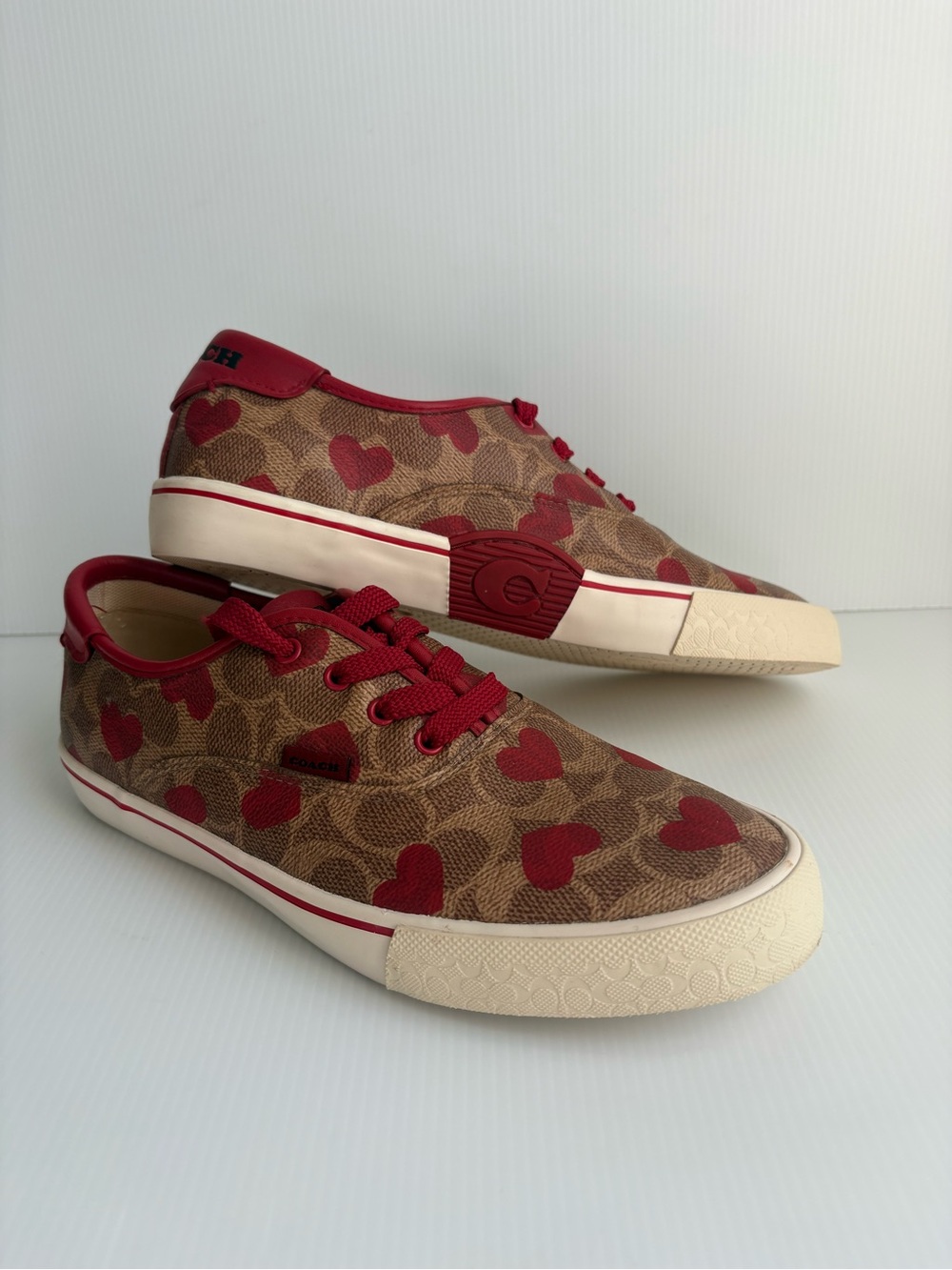 Coach City sole Skate Sneakers Coated Canvas Sz 8.5 B Electric Red Heart EUC